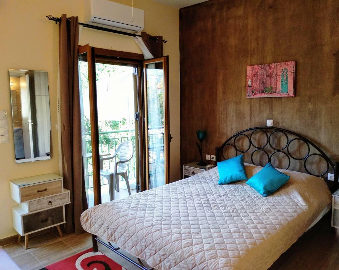 Cosy Studio In Stoupa Exterior photo